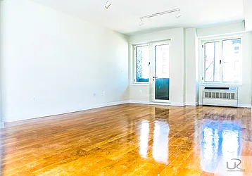 Rented by Urban Realty NYC