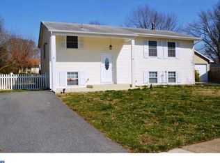 1206 Pinefield Rd, Newark, DE 19713