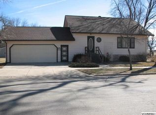 1220 Main St, Edgerton, MN 56128