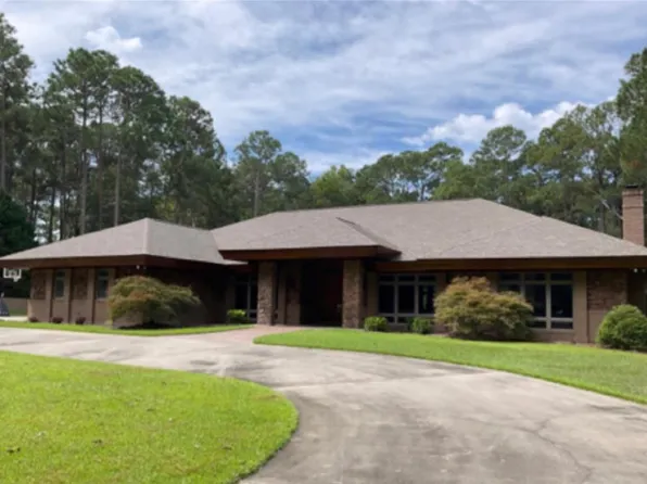 31 Long Pine Rd, Tifton, GA 31794