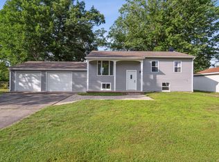 5608 Viking Dr, Jackson, MI 49201