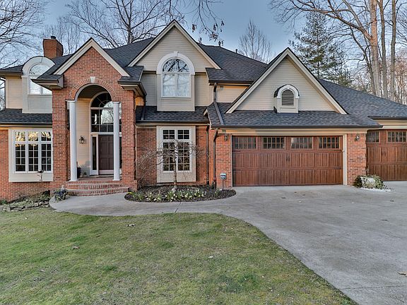 2nd image of 1805 Huntington Woods Cir
