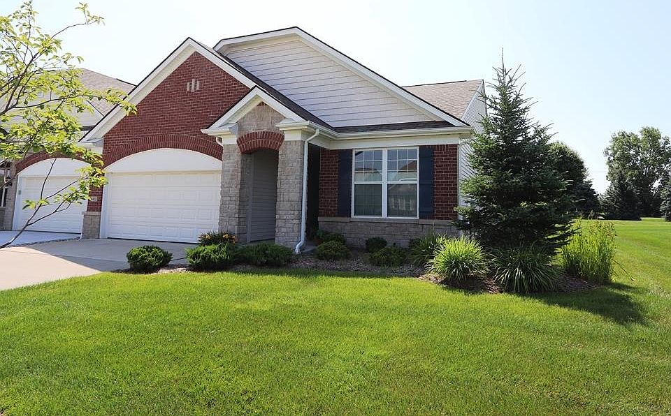 1st image of 6422 Prairie Dunes Dr