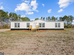 4030 Lake Mayers Rd, Baxley, GA 31513