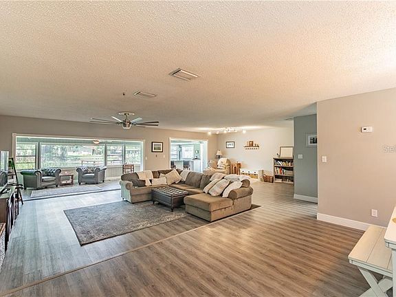 4th image of 3056 Lake Padgett Dr