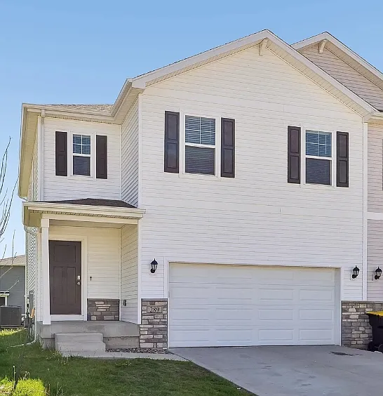 289 NW Charlestown Ln #1 — Photo 1