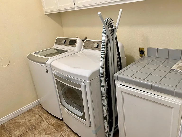 4213 Southern Breeze Dr — Photo 18