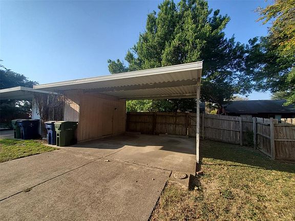 2nd image of 3824 Duck Creek Dr