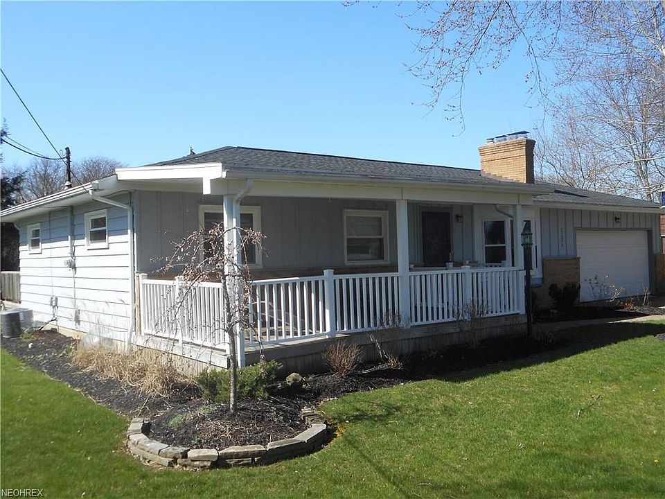 1st image of 24313 Lantern Dr