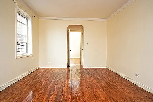 Living room, photo 6