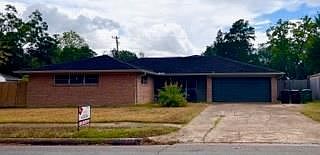 1st image of 5527 Stillbrooke Dr