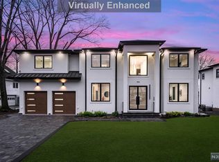 406 Willard Rd, Paramus, NJ 07652