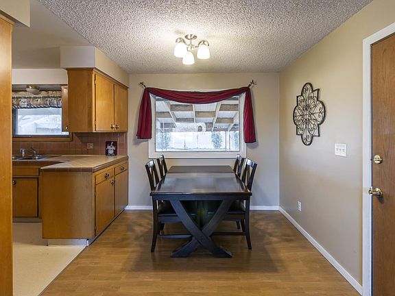 4th image of 8414 E Nora Ave
