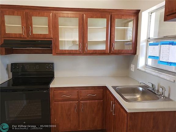 5th image of 2950 Sunrise Lakes Dr W APT 105