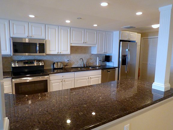 5th image of 506 Gulf Shore Dr Unit 102