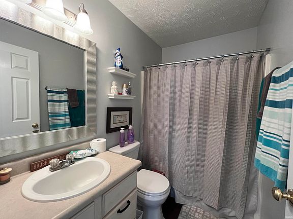 5th image of 3221 Norwegian Dr
