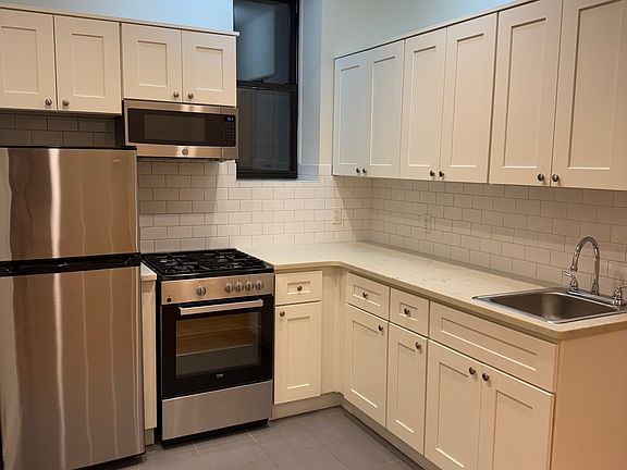 2nd image of 513 E 83rd St APT 2R