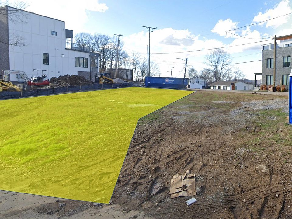 2nd image of 6106 Hill Cir