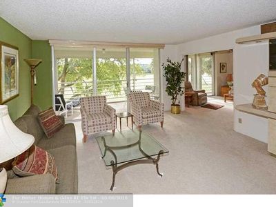 804 Cypress Grove Ln APT 301, Pompano Beach, FL, 33069