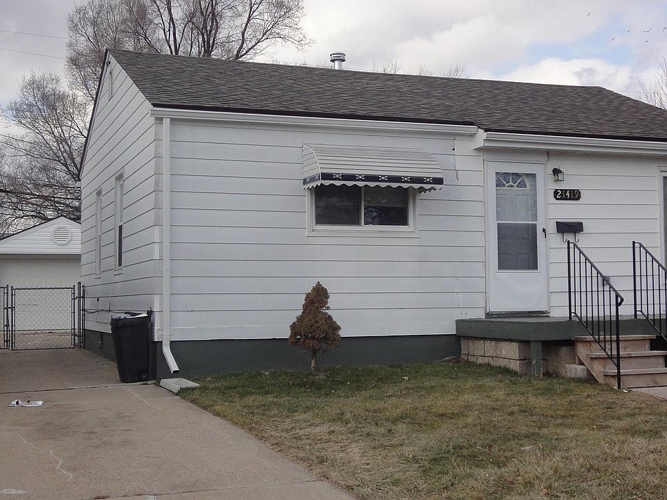 1st image of 21419 Eastwood Blvd