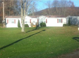 1196 Centennial Ave, New Galilee, PA 16141