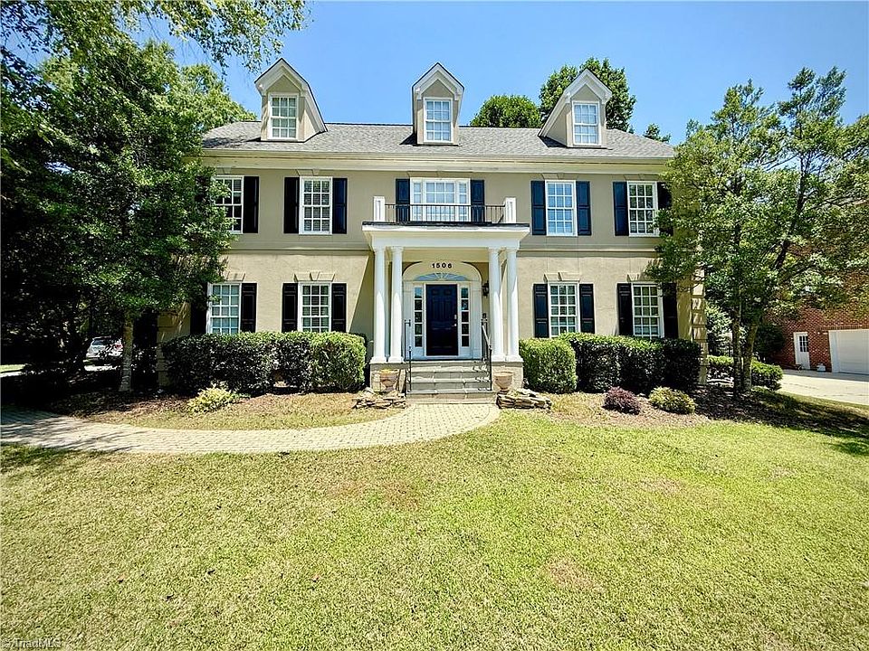 1st image of 1506 Regents Park Ln