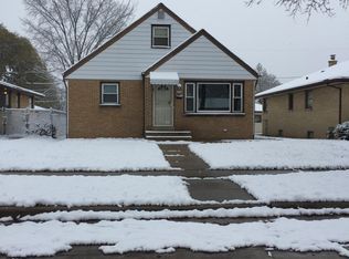 5158 N 69th St, Milwaukee, WI 53218