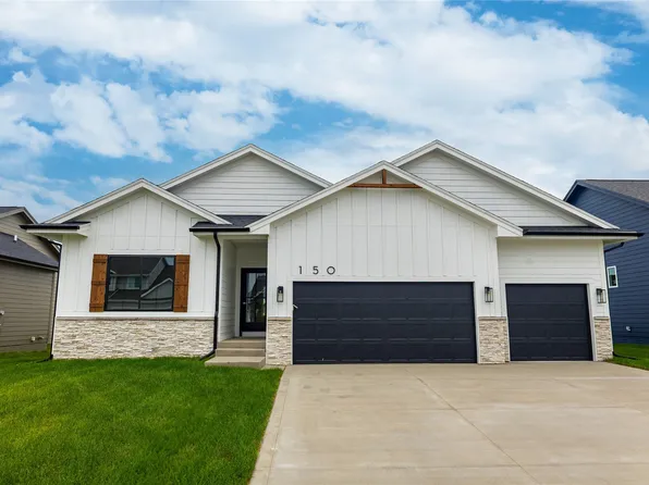 150 NW Ashley Ct, Waukee, IA 50263