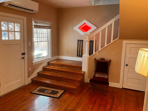 3rd image of 302 N Coolidge St #A