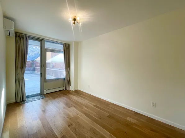 95-08 65th Road image 11 of 21