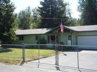 1280 Ojai Ave, Grants Pass, OR 97527