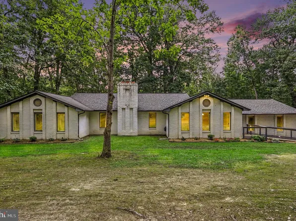 45 Juniper Ln, Fredericksburg, VA 22405