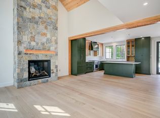 17 Black Diamond Rd #5, North Conway, NH 03860