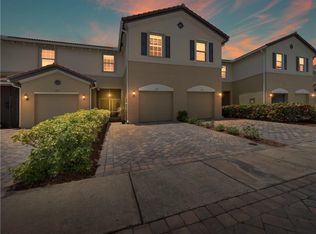 247 Provence Pl, Vero Beach, FL 32960