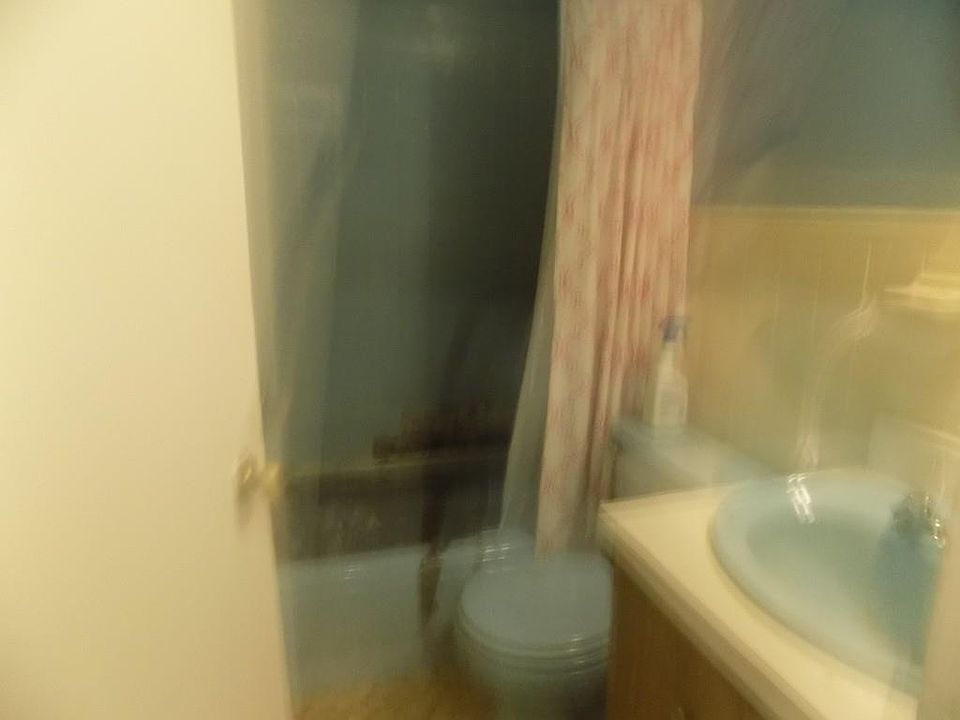 2nd image of 14 Longwood Dr APT 3