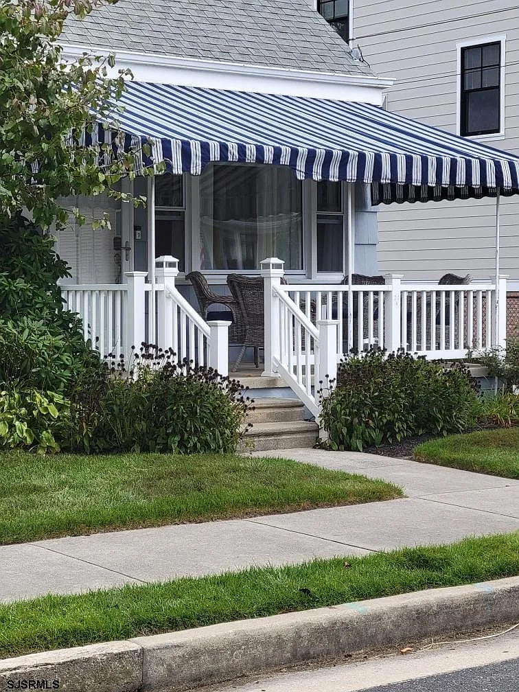4 bed, 2.0 bath, $20,000 — Photo 2