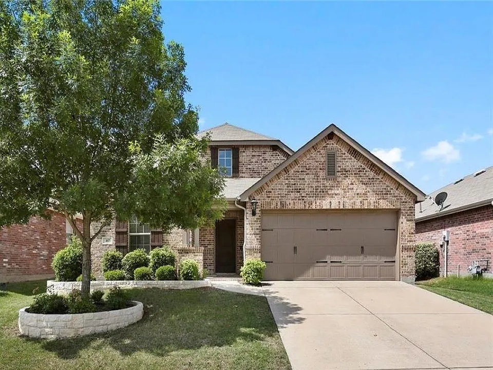 417 Hackberry Dr