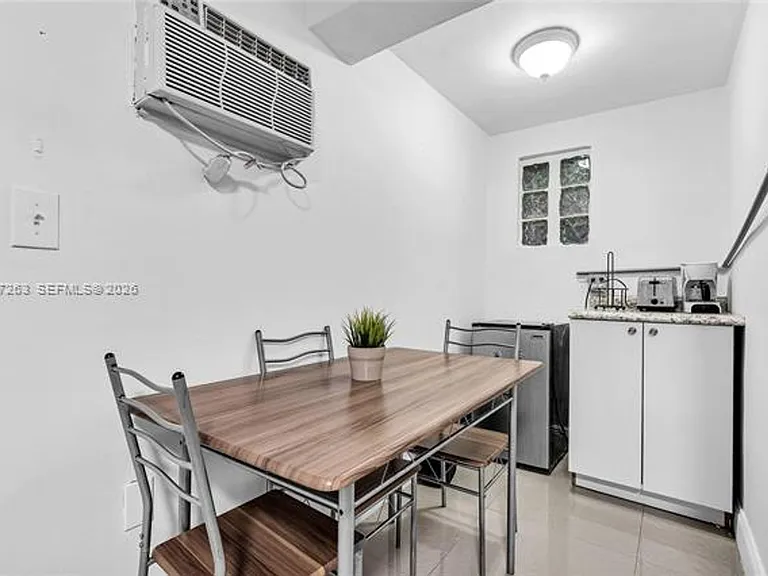 519 NW 52nd St #519 — Photo 15