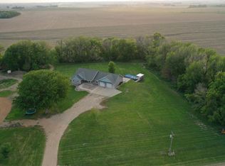 4085 Ironwood Ave, Orange City, IA 51041