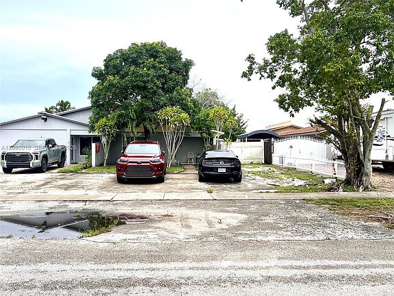 3rd image of 5822 Albert Rd