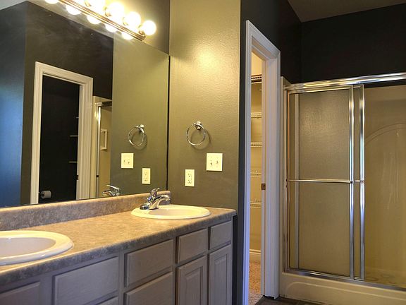 5th image of 1405 Stoneycreek Cir