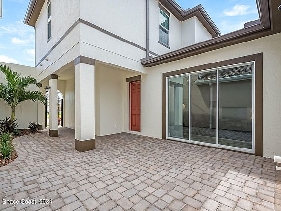 4th image of 8536 Lyside Dr