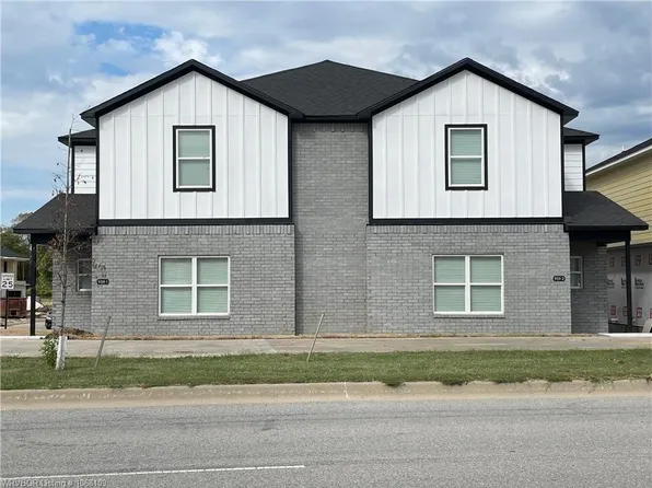 917 S Amarillo Ln, Fayetteville, AR 72704