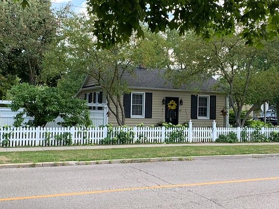 4th image of 49 Church St