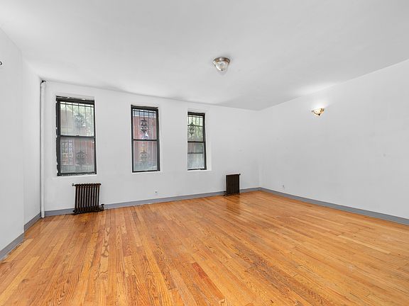 2nd image of 339 E 104th St #B1