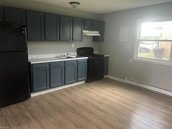 2nd image of 801 Randolph St #B
