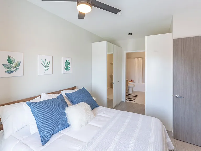 Rowat Lofts Apartments — Photo 32