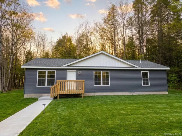 43 Pinehurst Drive E, Liberty, NY 12754