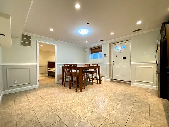 3rd image of 19 Fillmore Pl #1F