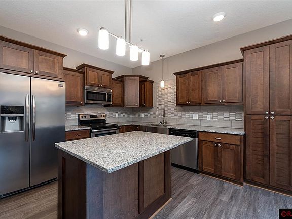 4th image of 608 Tranquility Trl